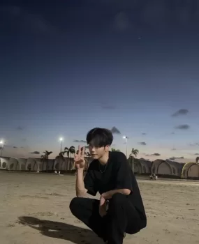 在校大学生男鸭一枚