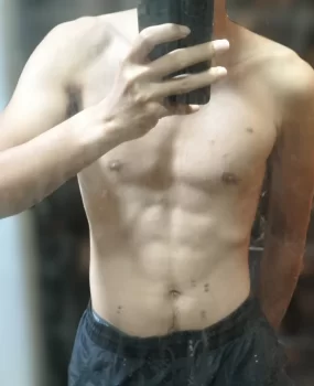 广佛男大小白鸭子 可陪聊可视频 喜好熟女阿姨姐姐