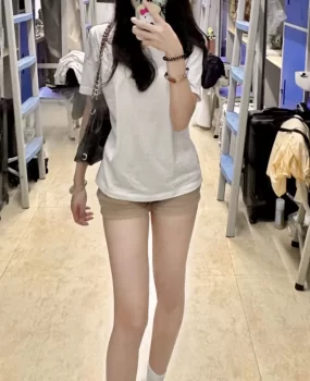 深圳鸡头不错，可以玩到兼职学生妹