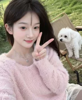 可爱甜妹外甜内骚