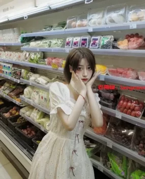 爆艹太原萝莉装小妹，逼紧胸大