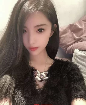 出差海口约到极品妹子这，穴紧，水多，会玩！